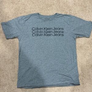 Calvin Klein Boys XL (18/20) Gray T-shirt